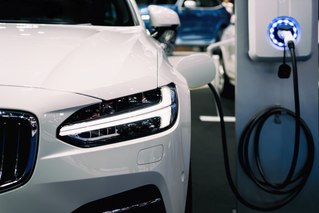 Silicone hose for electric cars
