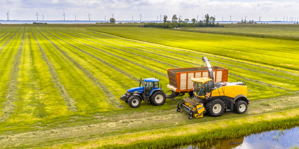 Custom Silicone hoses for the farming and agriculture industry